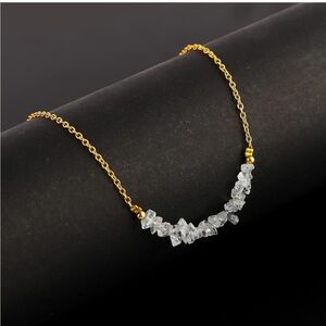 NIB Clear Quartz Crystal Chip Gemstone Necklace! Boho Goldtone Gemstone Necklace